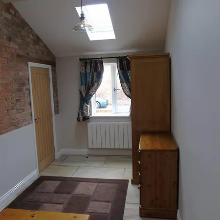 The Retreat Nyaraló York