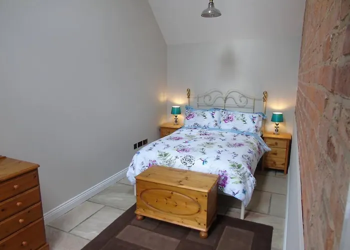 The Retreat Дом отдыха *